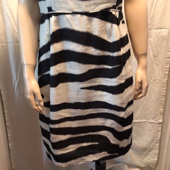 Banana Republic Linen Animal Print Dress - Picture 3 of 14